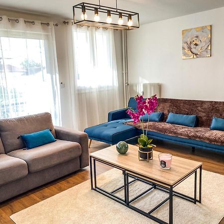 Apartament T3 Moderne Avec Balcon Terrasse Et Parking Gratuit Niort Zewnętrze zdjęcie